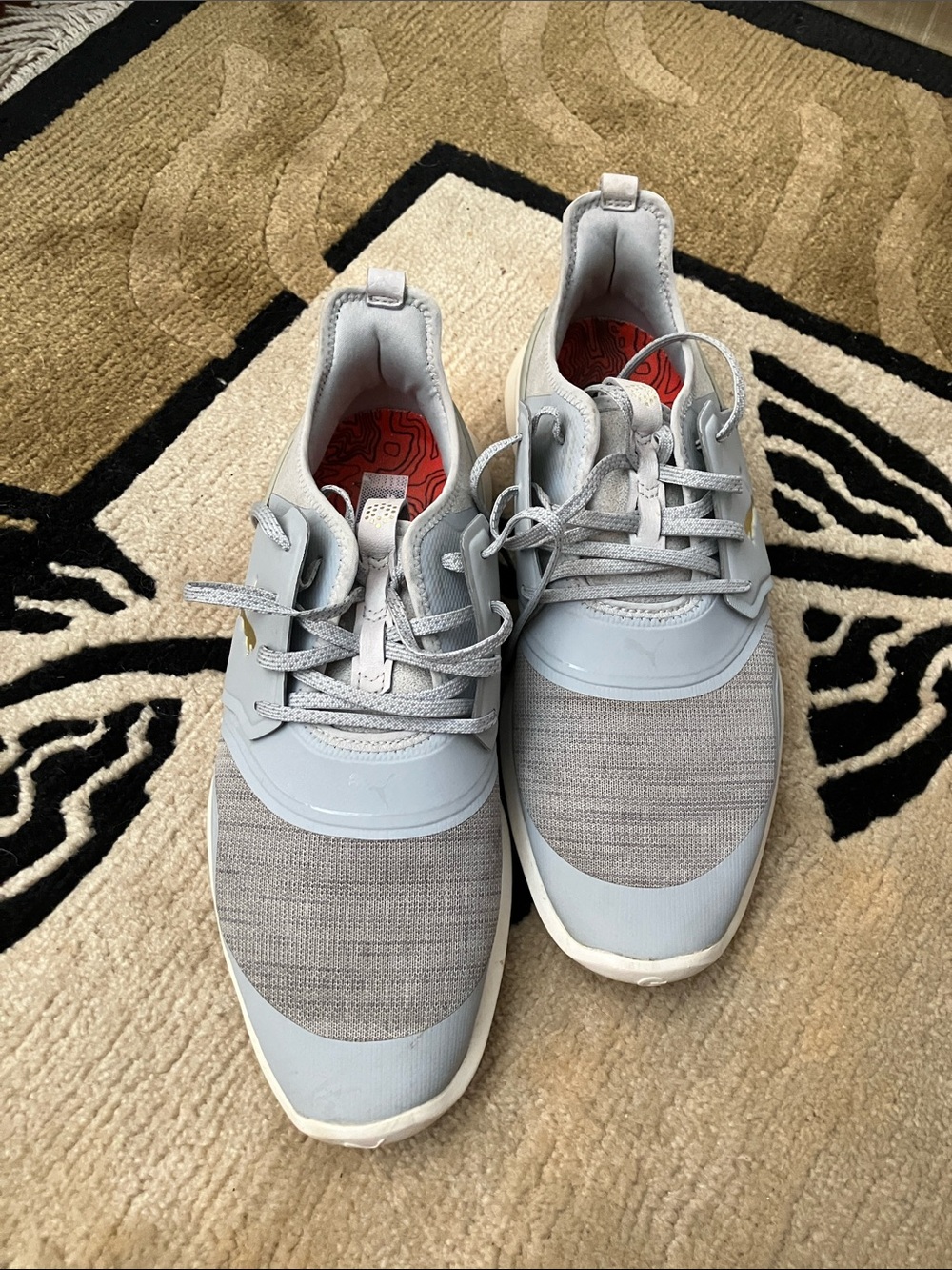Puma Men's Light Gray Athletic Sneakers with Subtle Texture